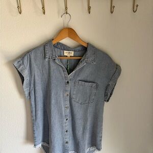 Western Umgee Denim Button Down Top S Frayed Hem High Low Sleeveless